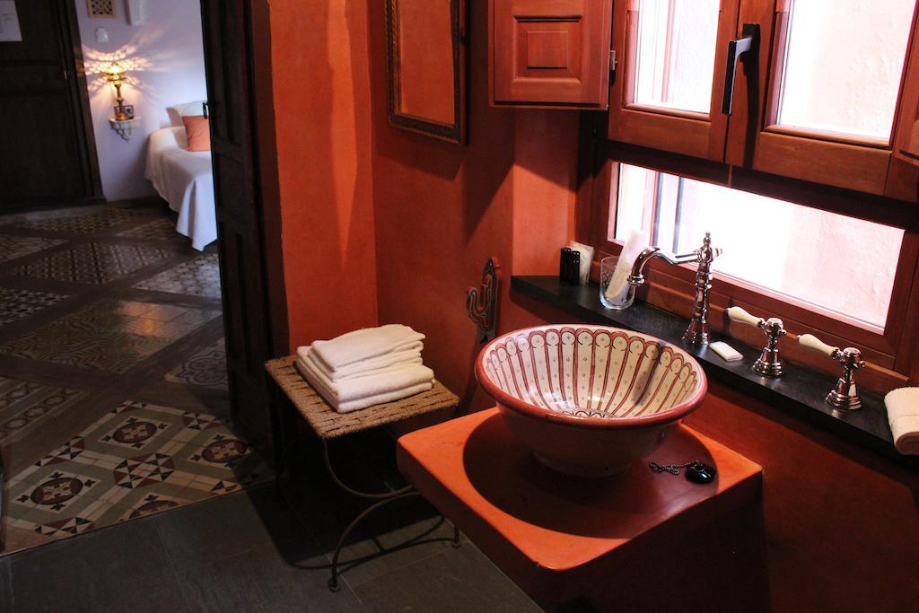 Hotel La Boheme Caceres Room photo