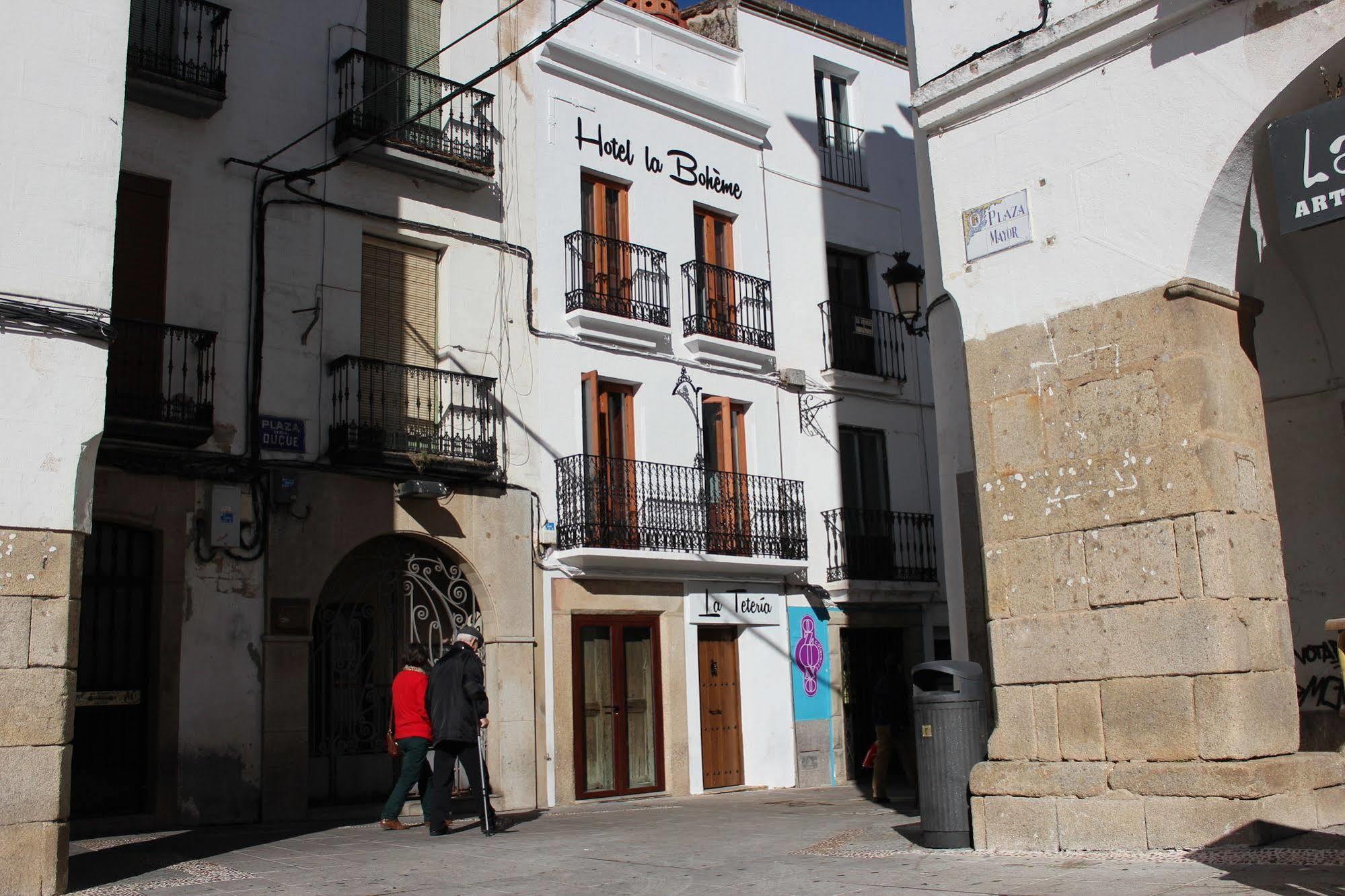Hotel La Boheme Caceres Exterior photo