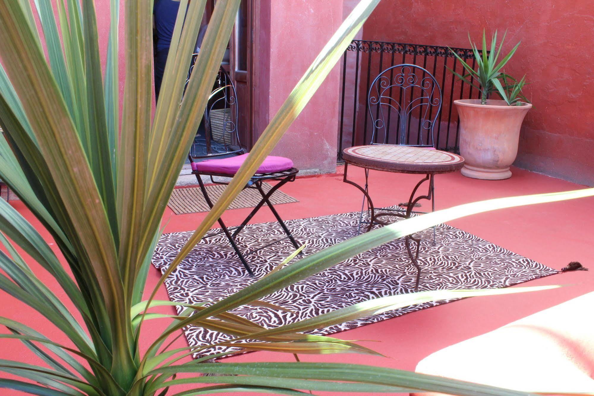 Hotel La Boheme Caceres Exterior photo